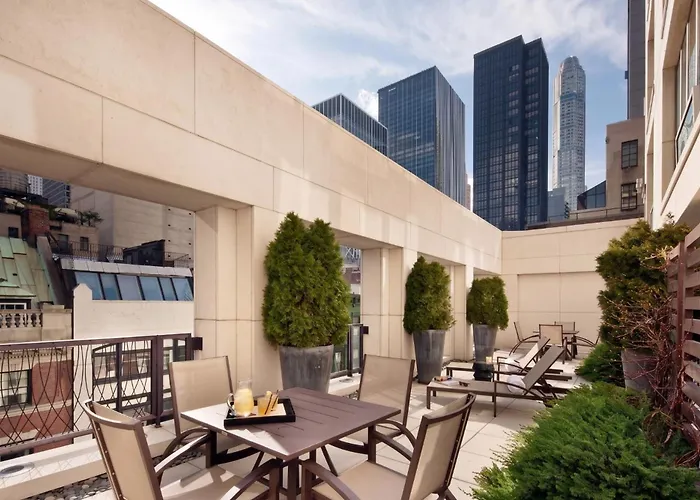 Chambers Hotel Central Park South, Sonder By Marriott Bonvoy New York